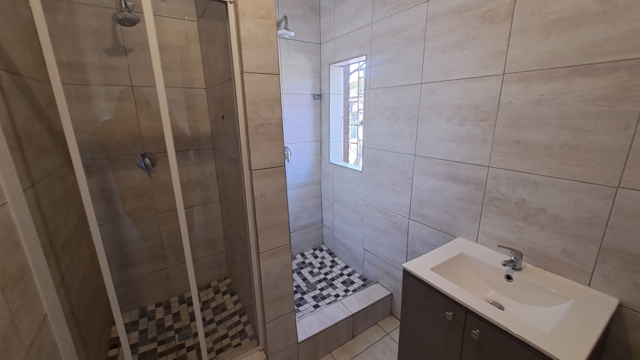 16 Bedroom Property for Sale in Universitas Free State